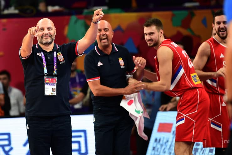 שחקן ענק, מאמן לא פחות מוכר. ג'ורג'ביץ' (צילום: AFP) שחקן ענק, מאמן לא פחות מוכר. ג'ורג'ביץ'