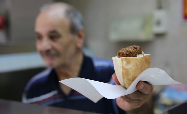 פלאפל ג'ורג'