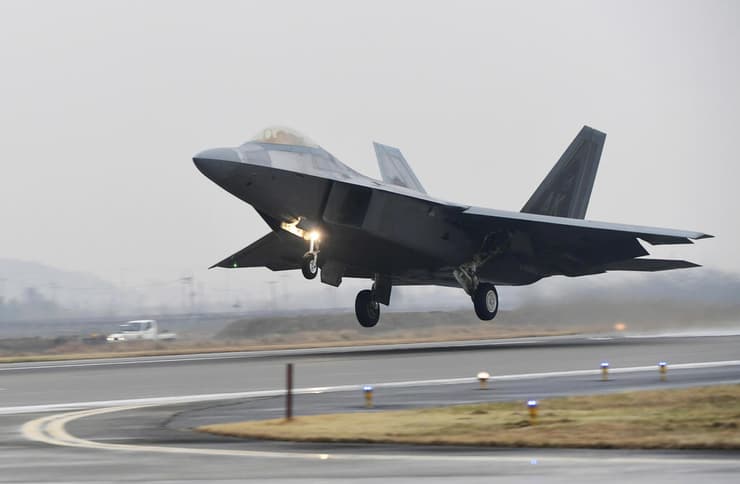 מטוס קרב בתרגיל שערכו בעבר ארה"ב ודרום קוריאה