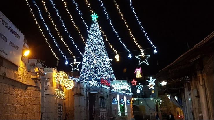 אווירת חג ברובע הנוצרי בירושלים