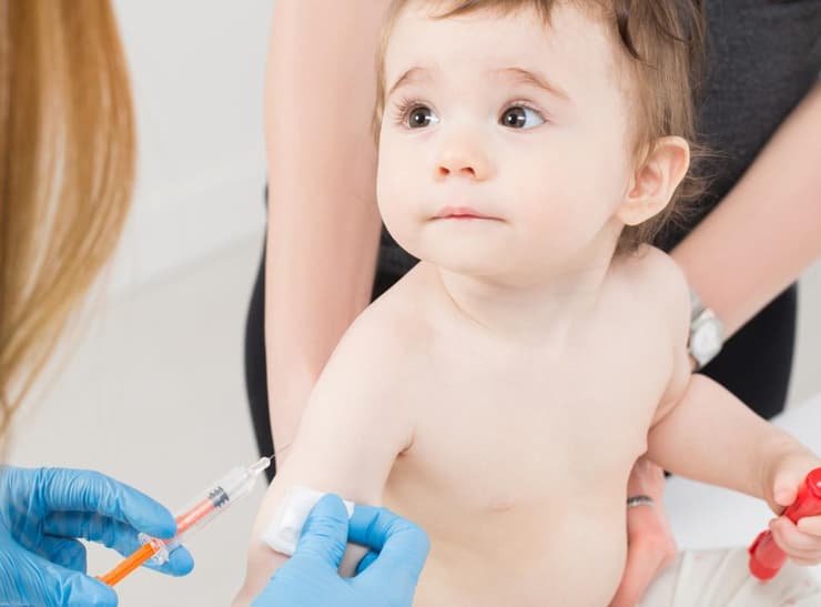 גם בצל הקורונה: אלו הם החיסונים שחייבים לתת לילדים