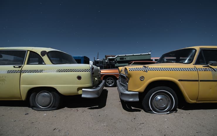 בית קברות למכוניות, קליפורניה (צילום: דיוויד דה רואדה) בית קברות למכוניות, קליפורניה