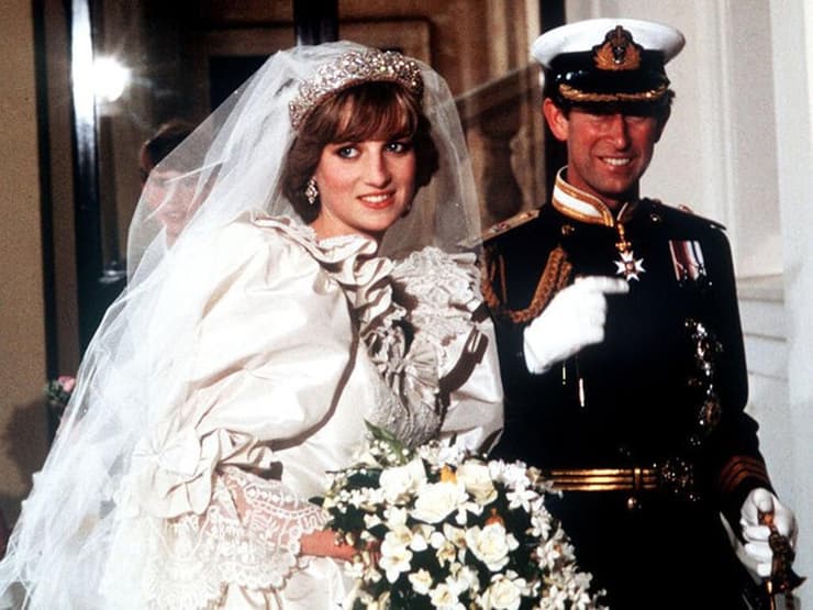 הנסיך צ'רלס דיאנה חתונה מלכותית 1981 בריטניה לונדון