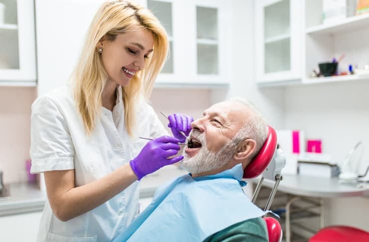  לראשונה בישראל: טיפולי שיניים משקמים לבני 75 ומעלה