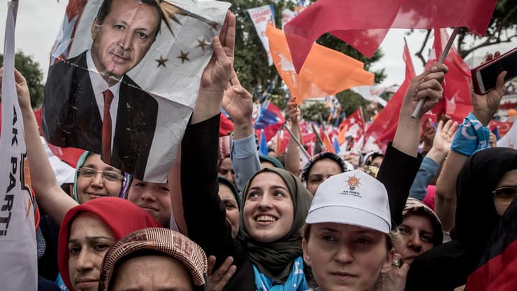 עצרת בחירות של רג'פ טאיפ ארדואן נשיא טורקיה ב איסטנבול
