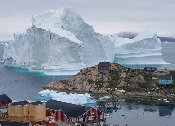 גרינלנד קרחון ענק חשש צונאמי
