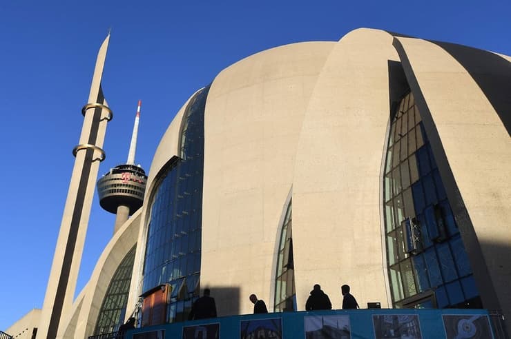 נשיא טורקיה ארדואן חונך את המסגד הגדול ב גרמניה קלן
