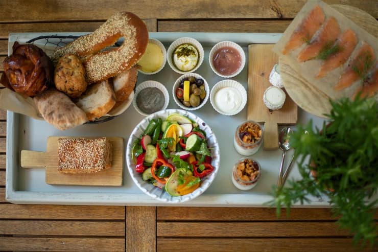   בראנץ' של קלארו