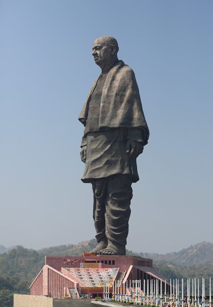 פסל האחדות ב הודו חנכה במדינת גוג'ראט את הפסל הגבוה בעולם סרדר ואלאבאי פאטל