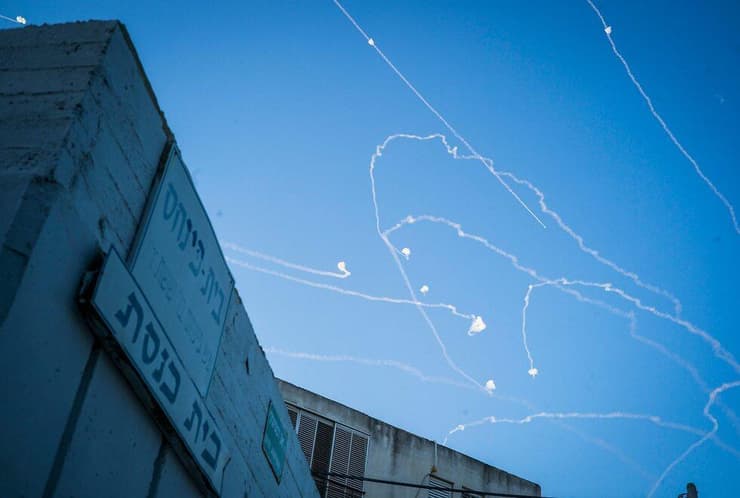 ירי רקטות לישראל אחרי המבצע בו נהרג סא"ל מ'
