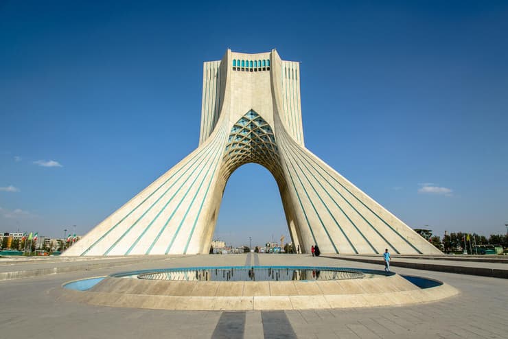 מגדל אזאדי איראן טהרן