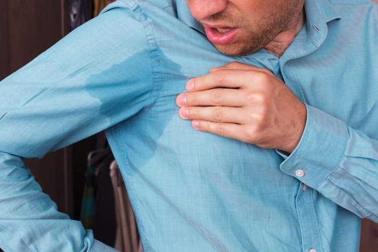 הזעת יתר. המיתוסים והמציאות (צילום: shutterstock) זיעה