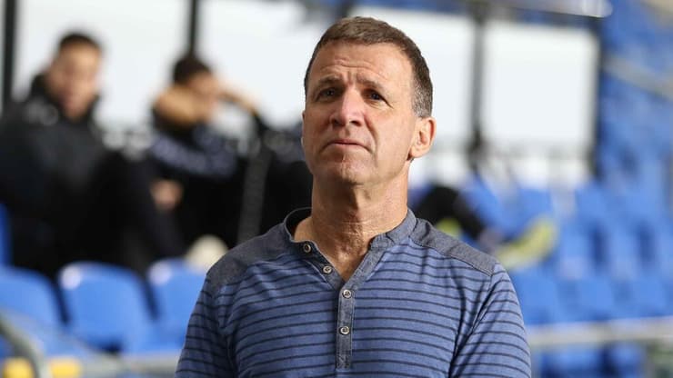 "מסיים את המשמרת". אייל סגל (צילום: ראובן שוורץ) הבעלים של מכבי נתניה אייל סגל