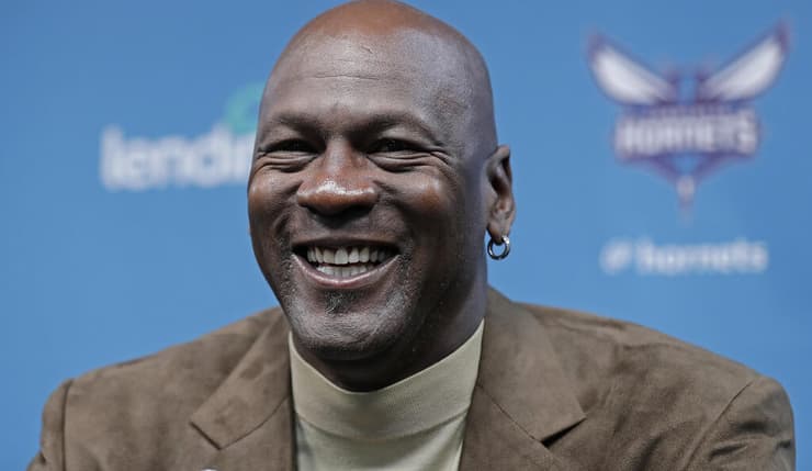 תרומת ענק. מייקל ג'ורדן (צילום: AP) מייקל ג'ורדן