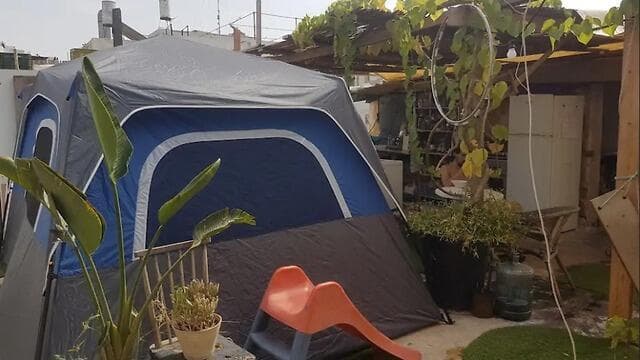 אוהל על הגג בתל אביב