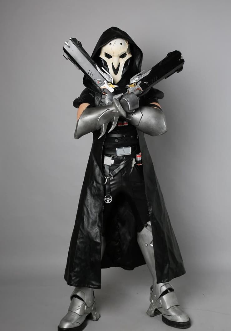 גד פרוינד בתלבושת Reaper מהמשחק OverWatch