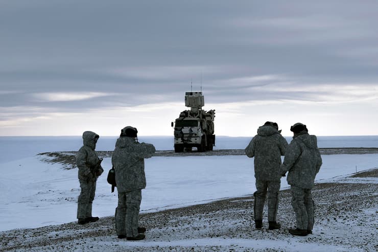 רוסיה בסיס צבאי ב אי קוטנלי האזור ה ארקטי