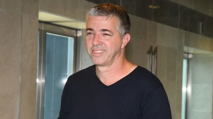 רמי כהן מגיע לישיבה