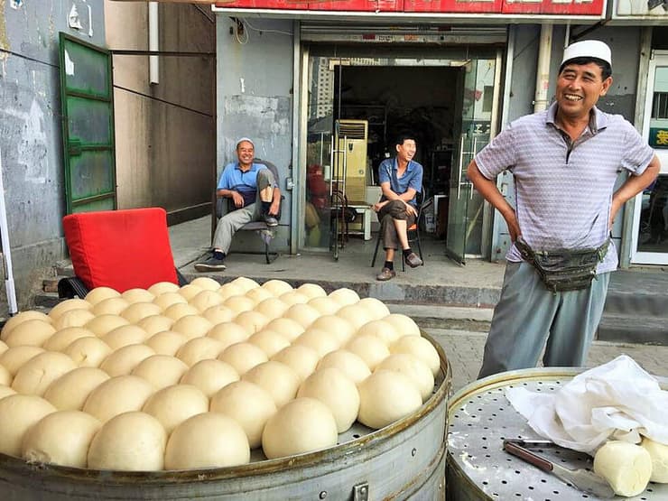 דוכן אוכל מקומי בבירת מונגוליה התיכונה