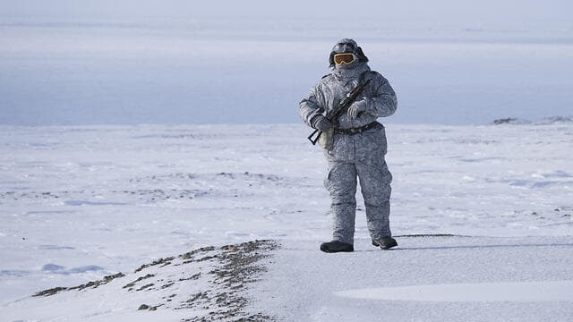 חייל רוסי בלב הקוטב