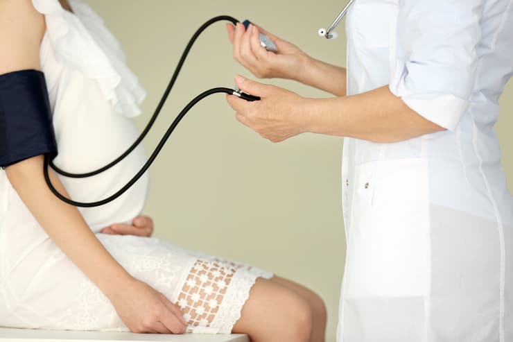 לחץ דם גבוה עלול להעיד על רעלת הריון