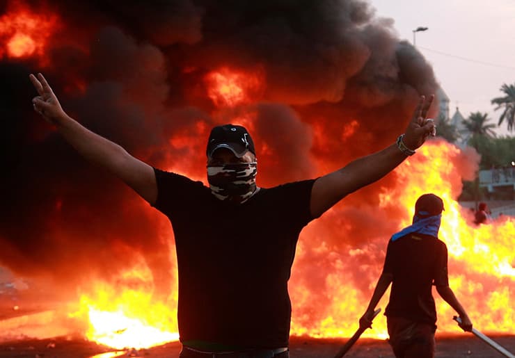עיראק מהומות הפגנות נגד הממשלה עימותים בגדד