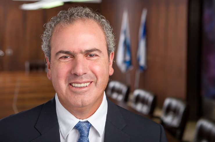נשיא הבורסה הישראלית ליהלומים ברמת גן, יורם דבש