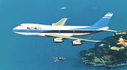 מטוס ה-747 של אל על שנרשם תחת השם 4X-AXA בטיסת מבחן בשמי מדינת וושינגטון, מאי 1971