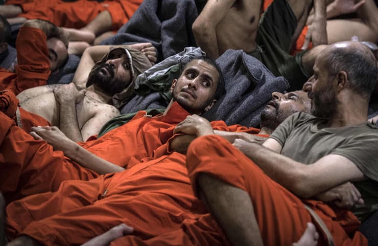 בכלא למחבלי דאעש בסוריה. "צ'ודרי היה אומן הונאה"