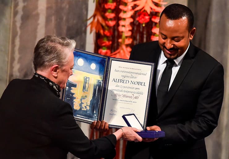 ראש ממשלת אתיופיה אביי אחמד מקבל את פרס נובל לשלום אוסלו נורבגיה