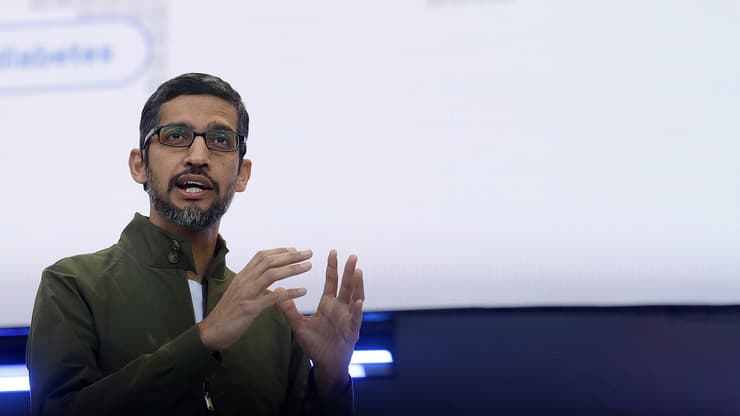 גוגל ספגה ביקורת על המהלך. סונדר פיצ'אי, מנכ"ל גוגל 