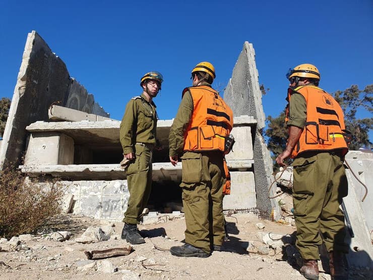 הכשרה של משמר הכנסת בחילוץ פצועים מתוך הריסות במקרה של רעידת אדמה או פגיעת טיל בכנסת