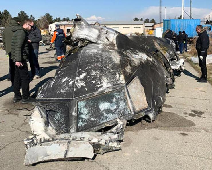 איראן התרסקות הריסות מטוס נוסעים של אוקראינה 