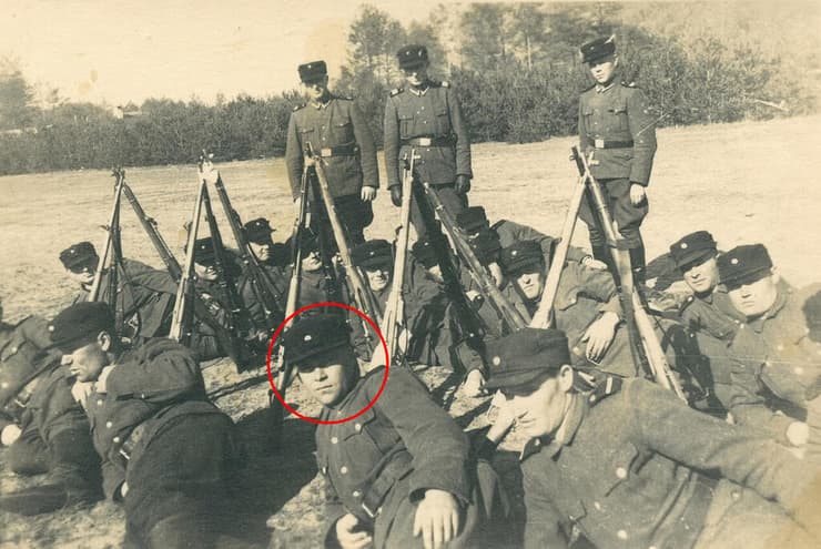 תמונה מ מחנה סוביבור באמצע לכאורה ג'ון דמיאניוק