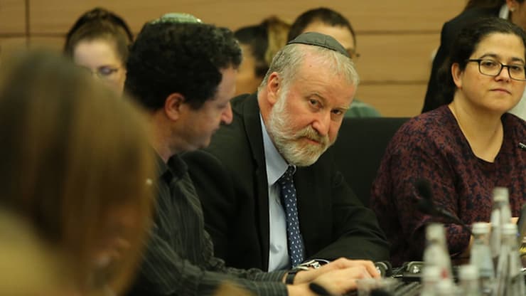 ועדת הכנסת כנסת ועדה בקשה של ח"כ חיים כץ חסינות בפני דין פלילי אביחי מנדלבליט 