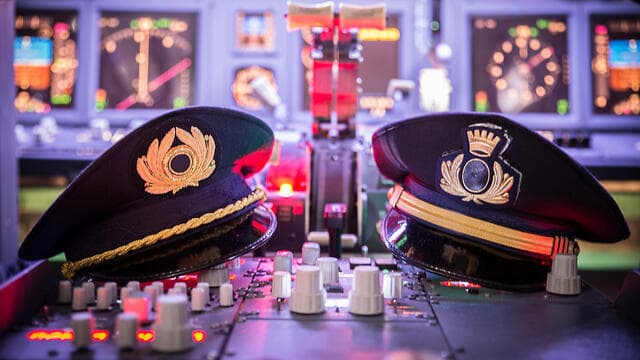 "99% מהתלמידים בארץ עושים רישיון טיס פרטי"