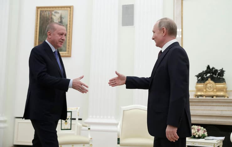 נשיא טורקיה רג'פ טאיפ ארדואן עם נשיא רוסיה ולדימיר פוטין ב קרמלין מוסקבה דיון על המצב ב סוריה