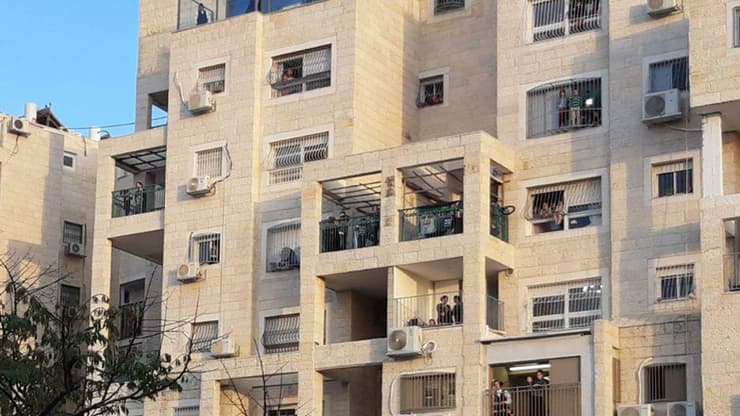מוזיקה והרקדות לתושבי אלעד