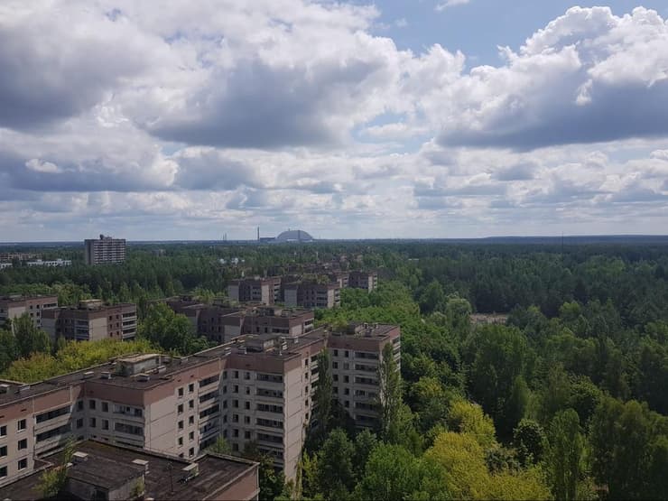 "הביקור בצ'רנוביל ממחיש כמה הכול שברירי ויכול להיגמר ברגע". מבט על העיר המקוללת (צילום: איליה סוקולוב) "הביקור בצ'רנוביל ממחיש כמה הכול שברירי ויכול להיגמר ברגע". מבט על העיר המקוללת