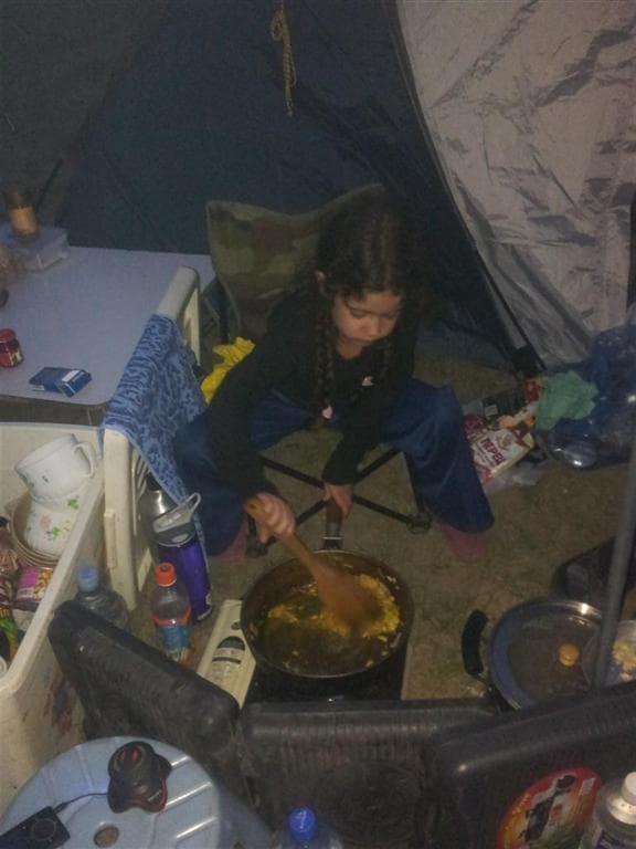 בישולים בתוך האוהל