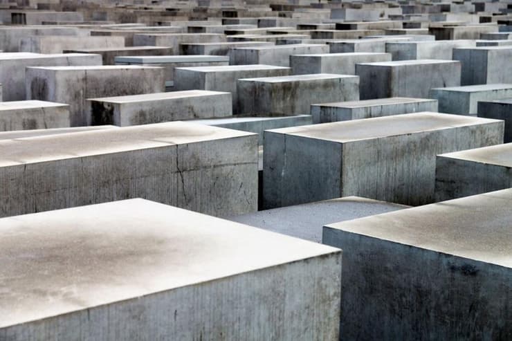 האנדרטה לזכר יהודי אירופה שנרצחו בשואה, ברלין