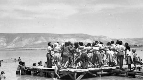 חגיגות יום העצמאות בקבוצת כנרת, 1948