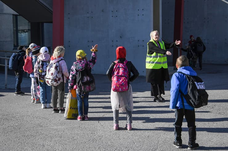 פינלנד חזרה ללימודים בית ספר ב הלסינקי