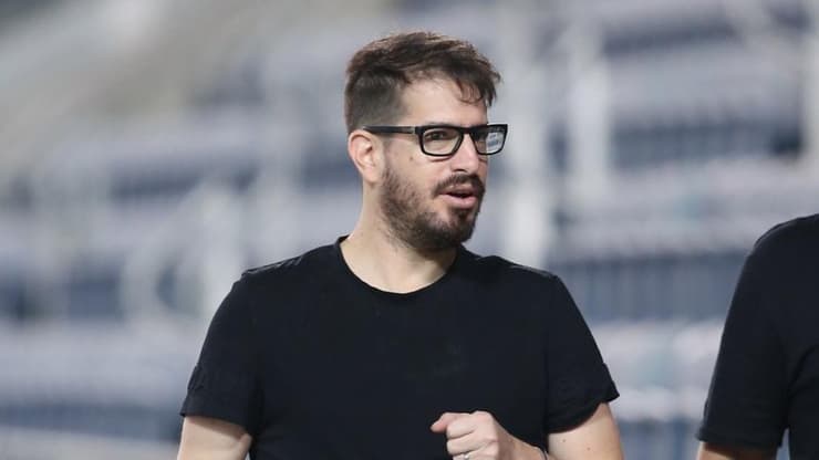 ולדימיר איביץ' 