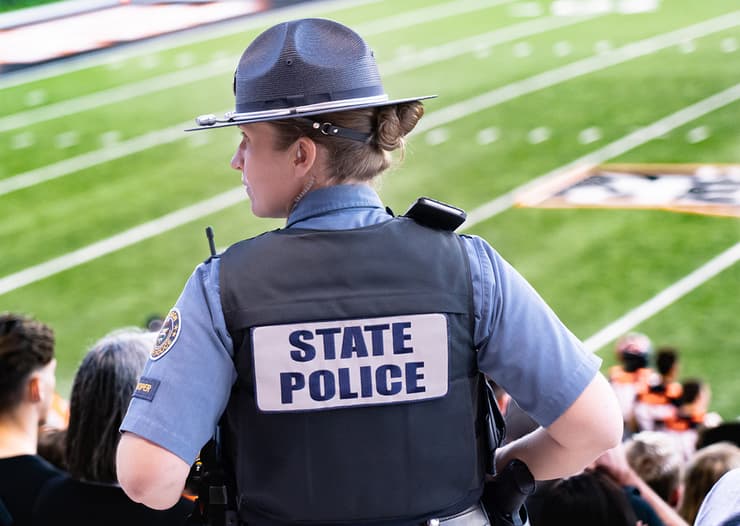 שוטרת משטרה אורגון ארה"ב ארכיון מ-2019