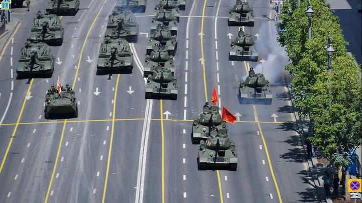 רוסיה מצעד צבאי יום הניצחון על הנאצים הכיכר האדומה מוסקבה