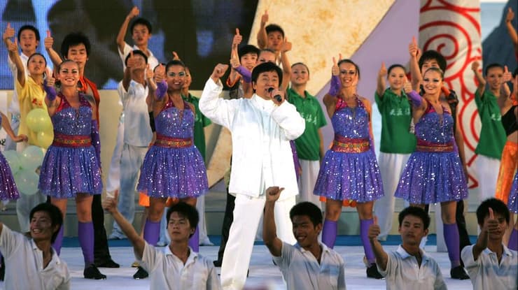 ג'קי צ'אן בטקס לקראת אולימפיאדת בייג'ין 2008
