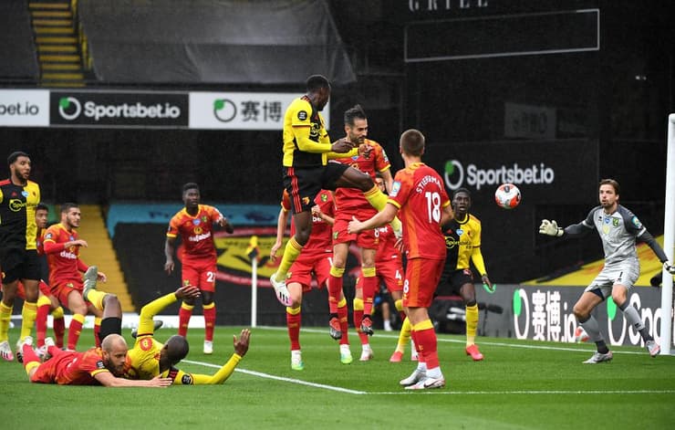 ערבוביה במשחק בין ווטפורד לנוריץ'