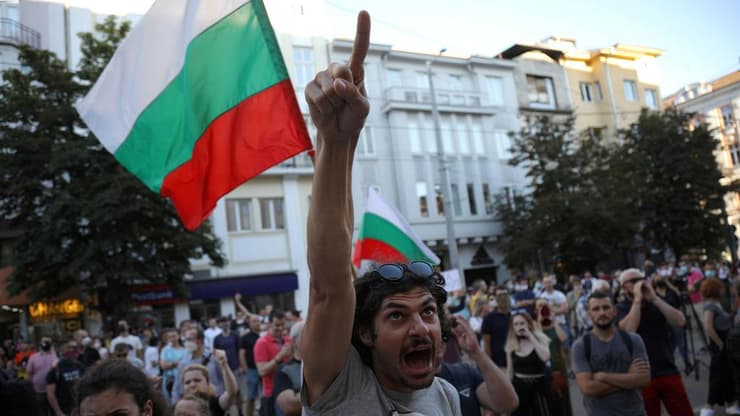 בולגריה מחאה נגד ראש הממשלה בויקו בוריסוב