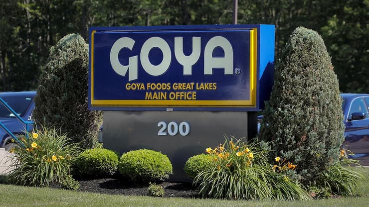 ארה"ב איוונקה טראמפ נגד חרם על חברת Goya Foods שעועית